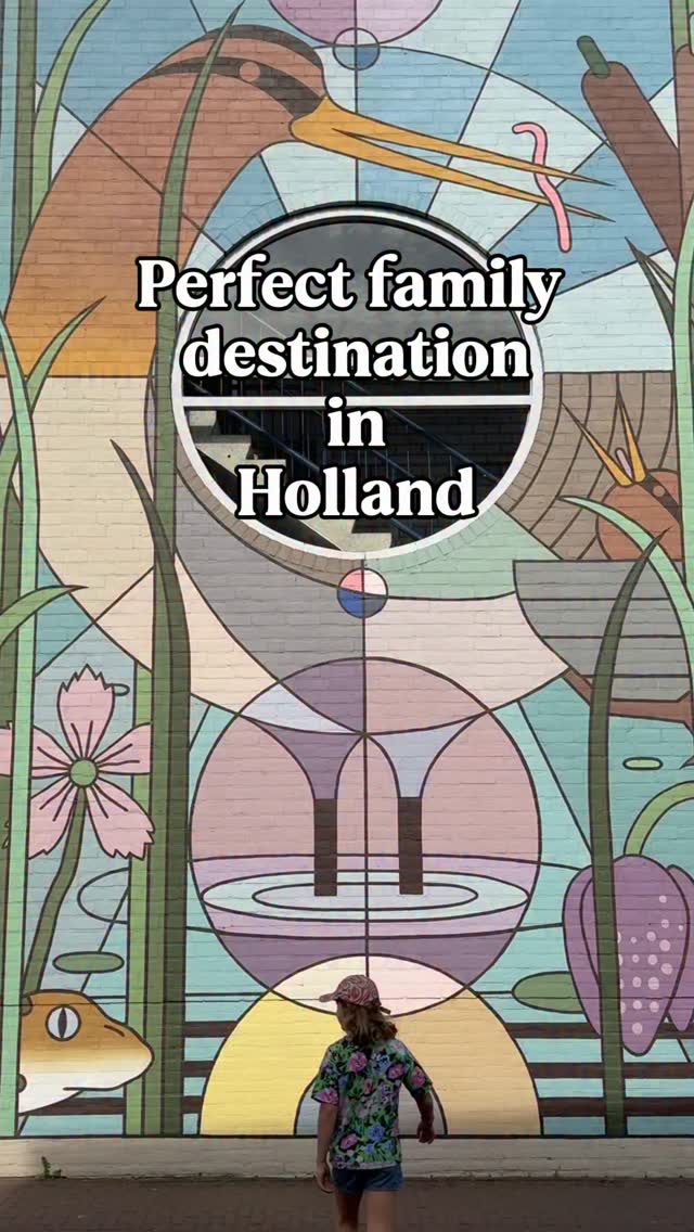 #hollandwithkids #vechtvalley
[Werbung] Still searching for a family getaway where the kids are entertained and YOU actually relax? 🇳🇱
Vecht Valley in Overijssel @das_andere_holland might be Holland’s best-kept family secret. We stayed at Ferienpark De Zandstuve @kampeerdorpdezandstuve (playground right outside our door + pools with slides = happy kids, happy parents), solved nature trail challenges, raced scooter-bikes on a GPS treasure hunt, spent a full day at Slagharen theme park @wildwestslagharen and ate our way through Dutch pancakes @rheezerbelten_pannenkoeken and the creamiest farm ice cream 🍦
The kind of trip where you come home actually recharged. 
Full guide (where to stay + all the activities) is on the blog - link in bio! 💛
Have you ever been to this part of Holland? 👇
#familytravel visitnetherlands overijssel familienurlaub travelwithkids familyholiday netherlandstravel dasandereholland